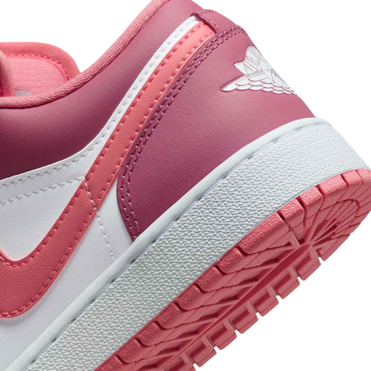 Air Jordan 1 Low Desert Berry